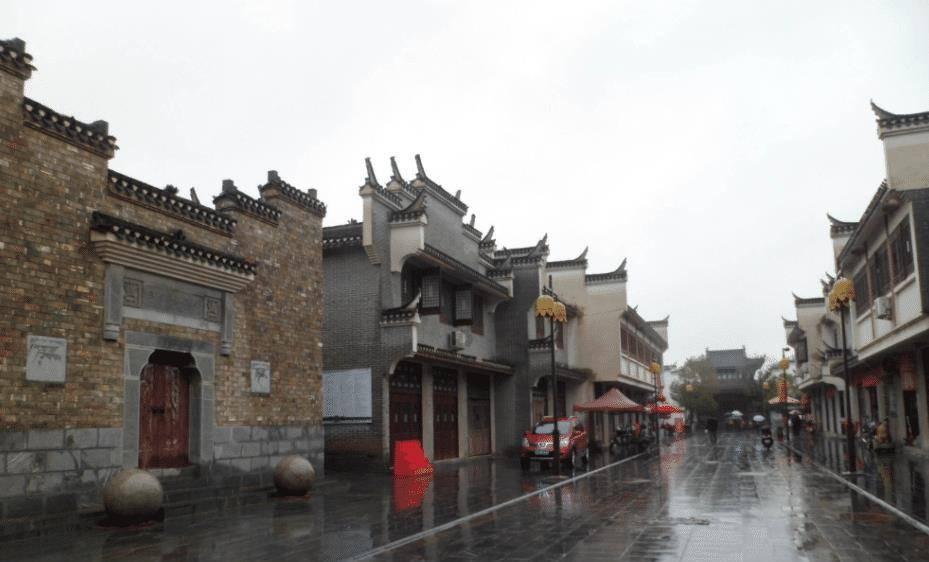 思明区首办“必吃榜市集”
