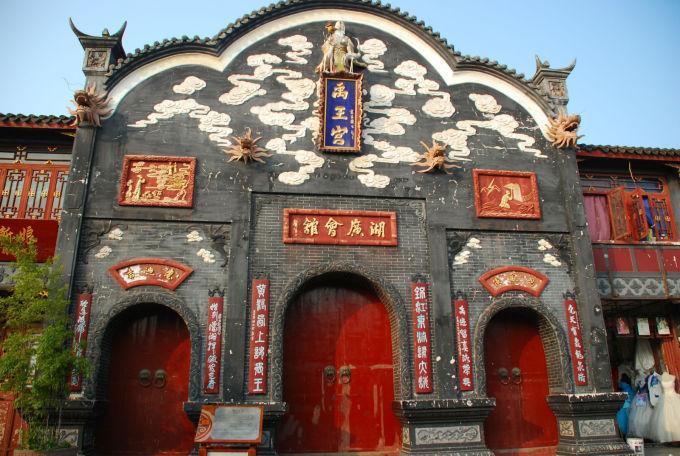 哈维此前发言:人们会在教练球员离开后重视他们,愿你们也想念我
